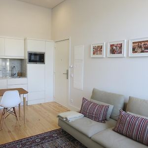 Deluxe Studio